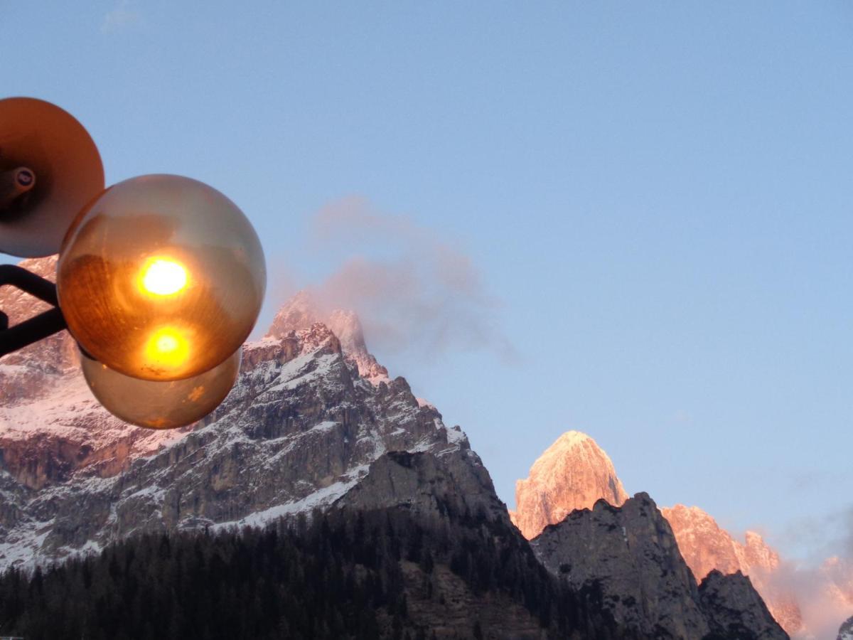 Hotel Garni Suisse San Martino Di Castrozza Buitenkant foto