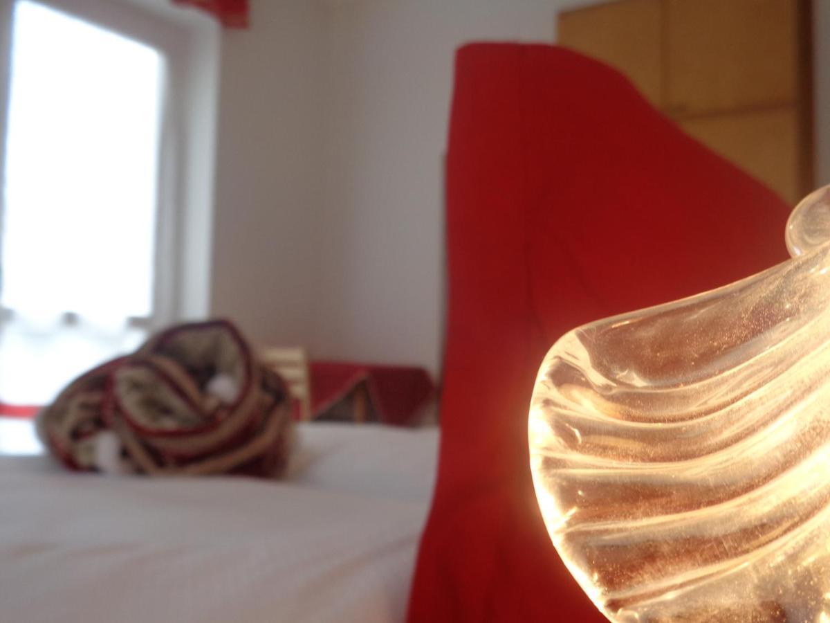 Hotel Garni Suisse San Martino Di Castrozza Buitenkant foto