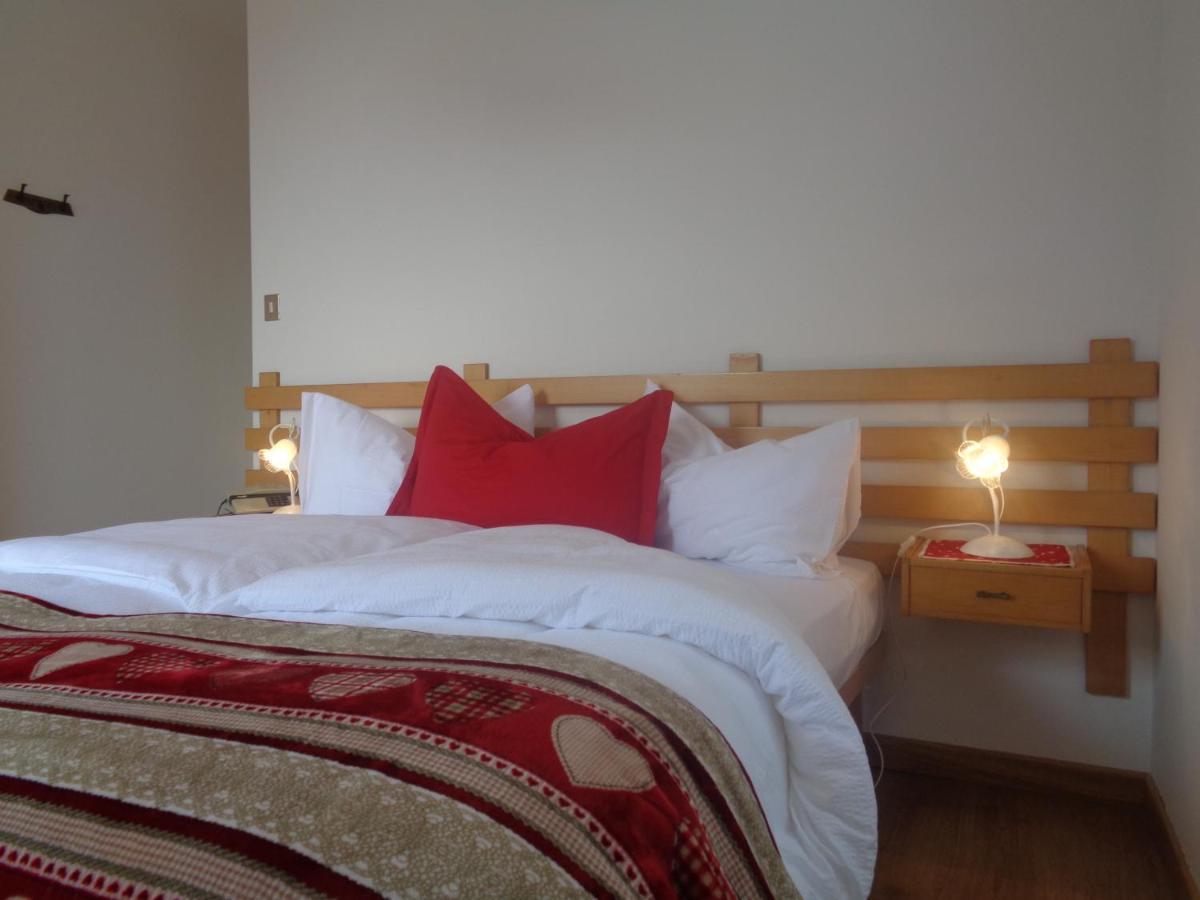 Hotel Garni Suisse San Martino Di Castrozza Buitenkant foto
