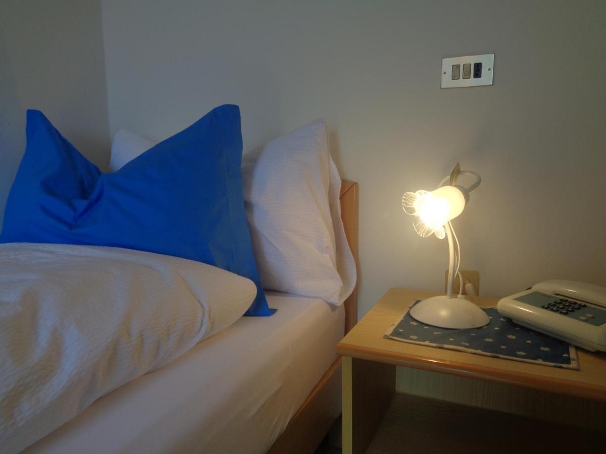Hotel Garni Suisse San Martino Di Castrozza Buitenkant foto