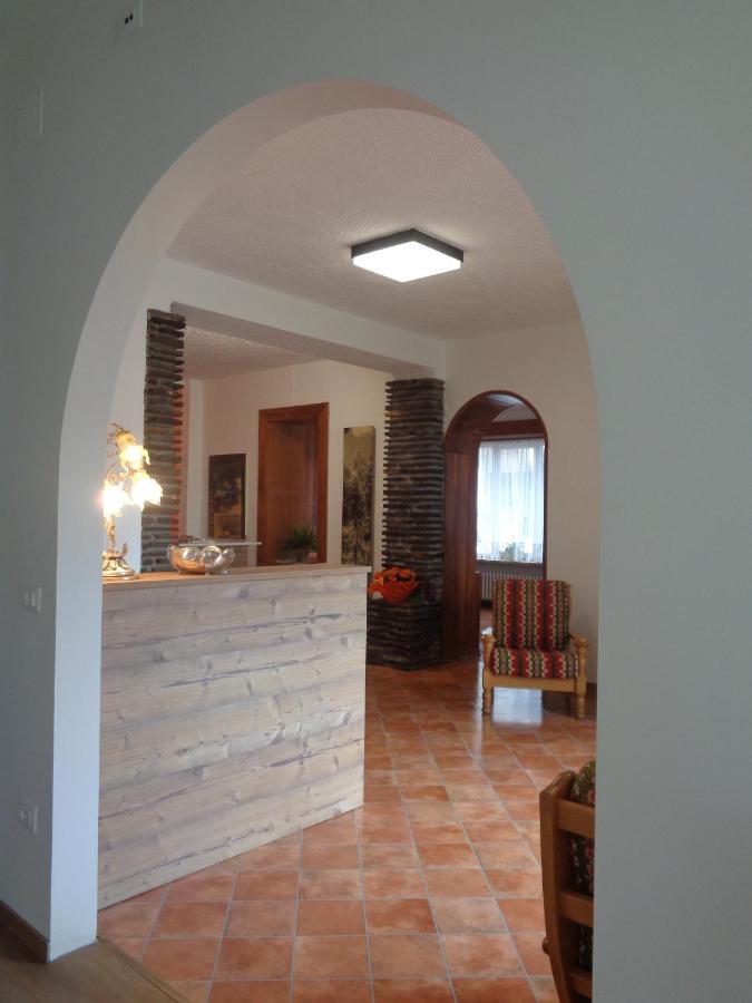 Hotel Garni Suisse San Martino Di Castrozza Buitenkant foto