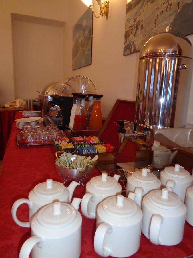 Hotel Garni Suisse San Martino Di Castrozza Buitenkant foto